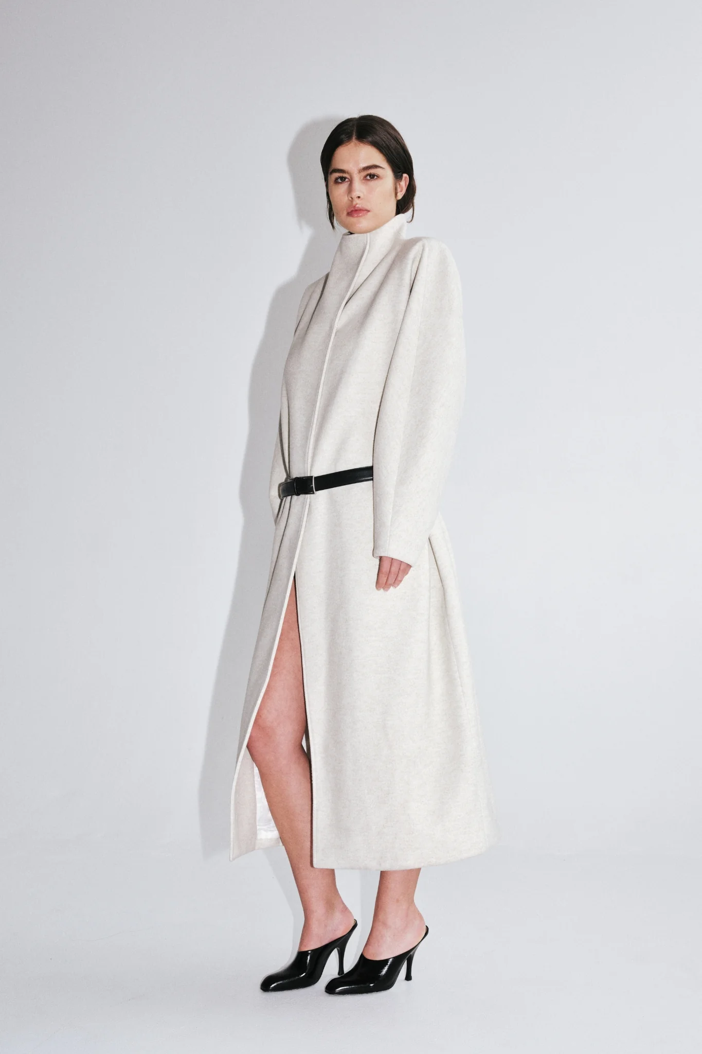 ARI COAT - IVORY - Image 2