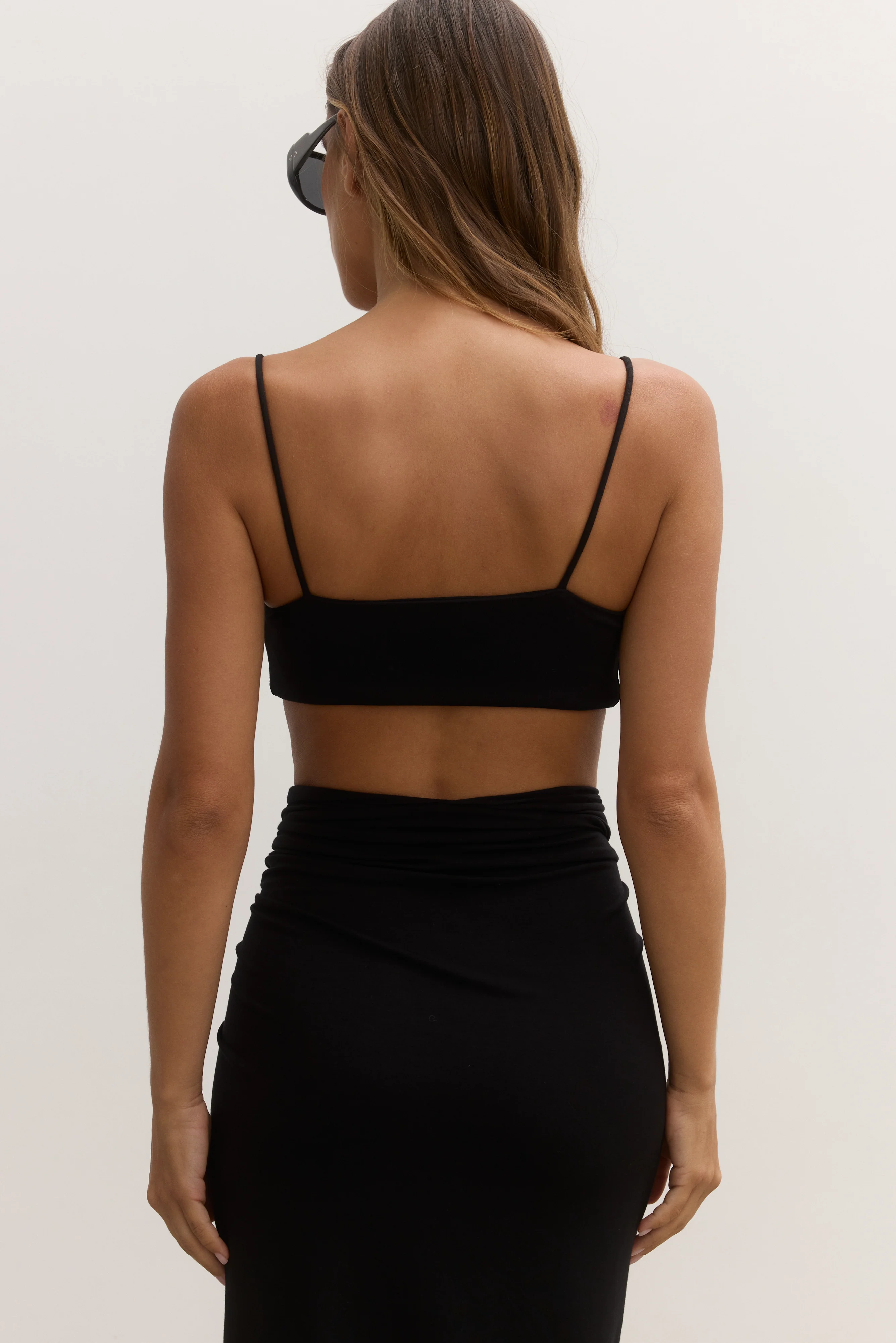 AURA CROP TOP - BLACK - Image 4