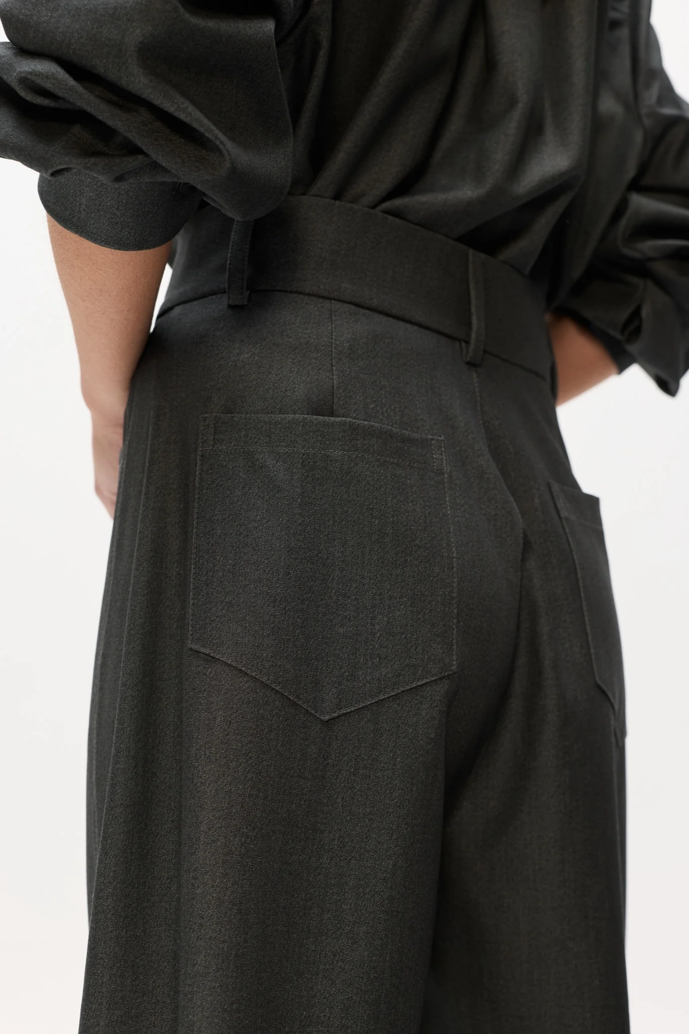 BLYTHE PANT - CHARCOAL - Image 3
