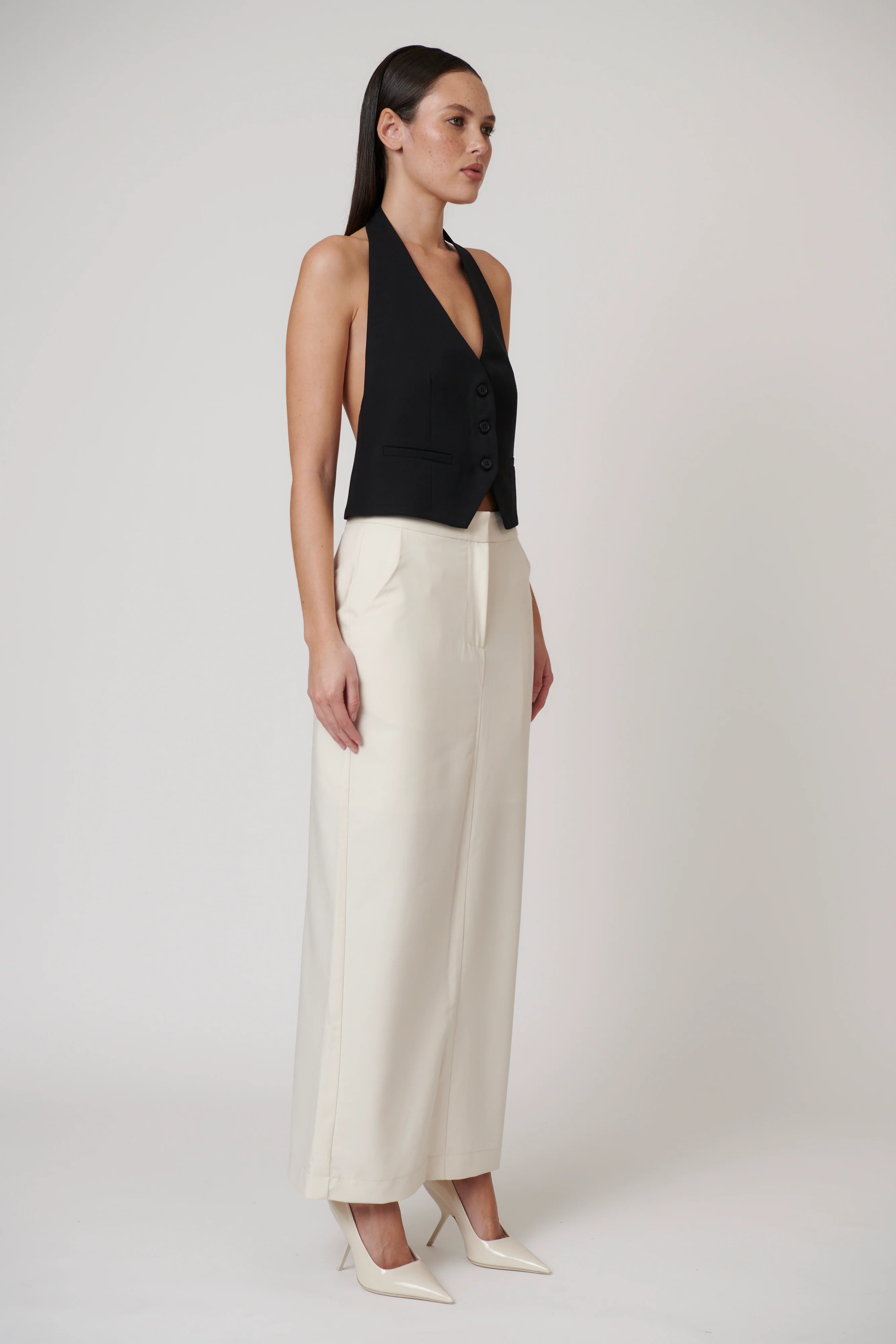 CORI VEST - BLACK - Image 2