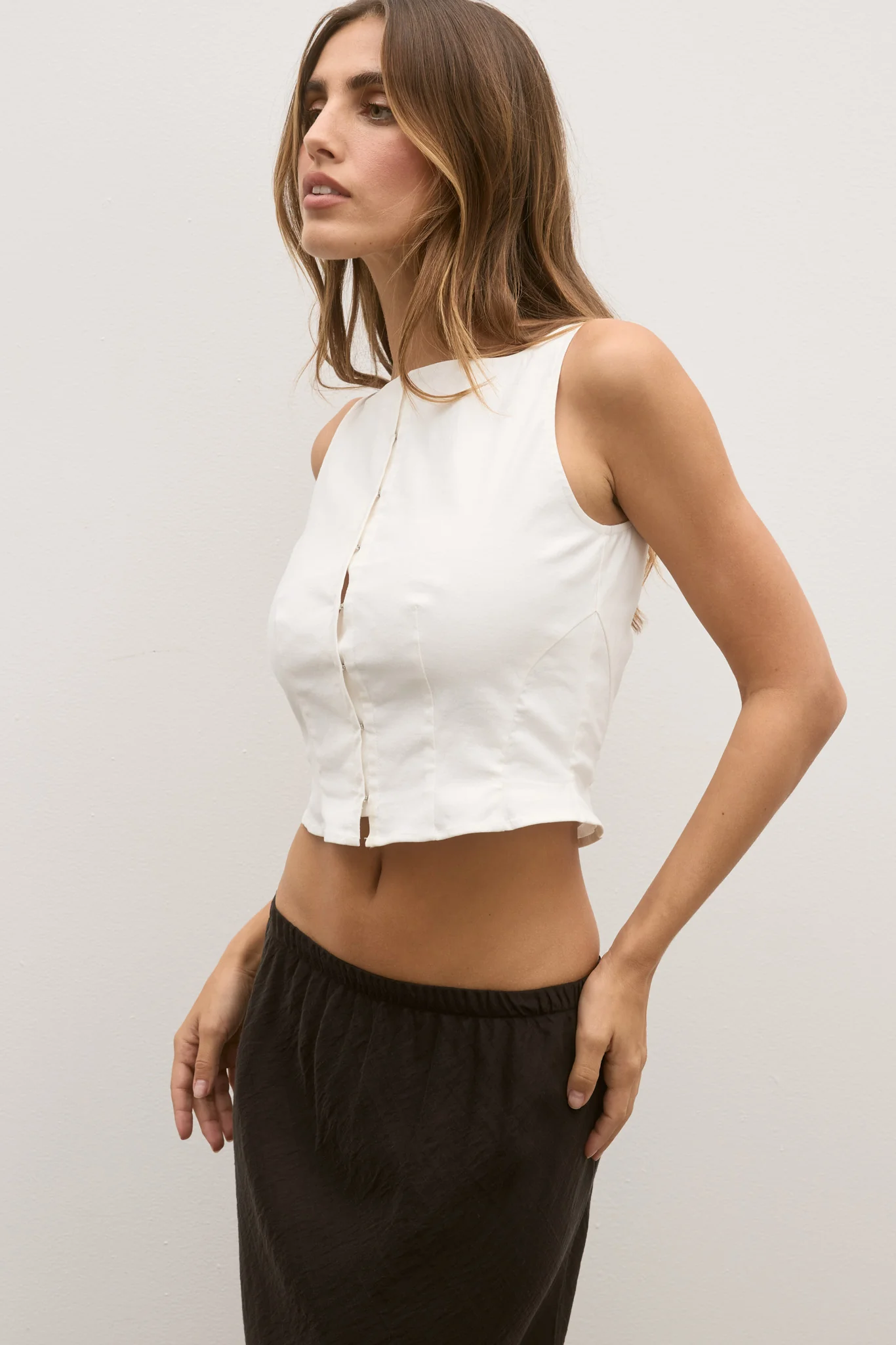 COVET TOP - WHITE - Image 3