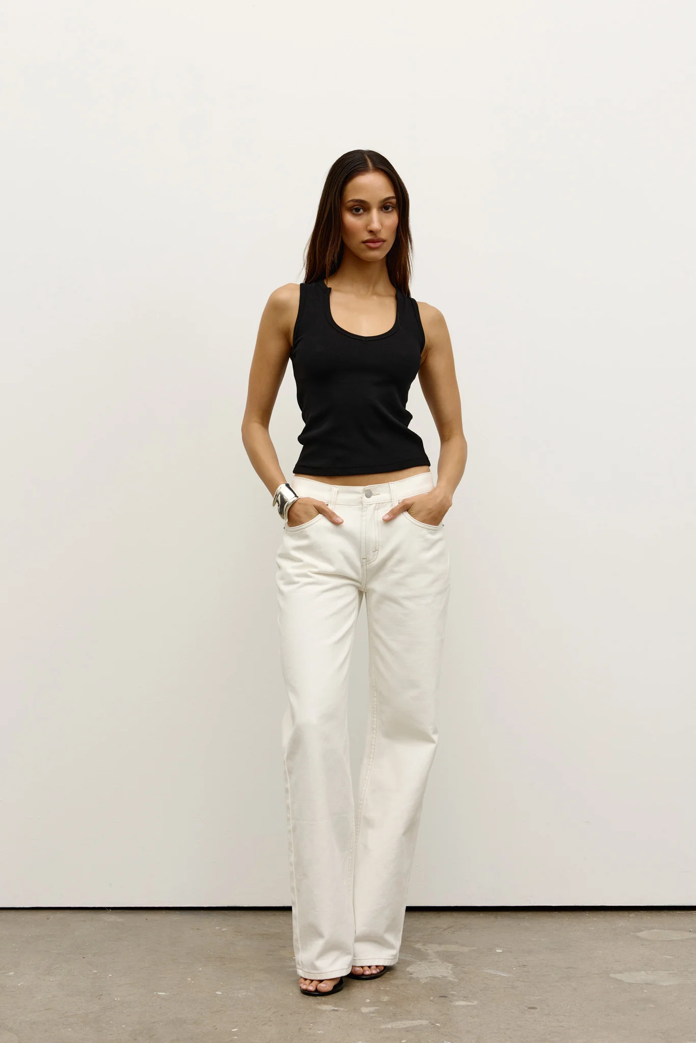 DEVON TANK - BLACK - Image 2