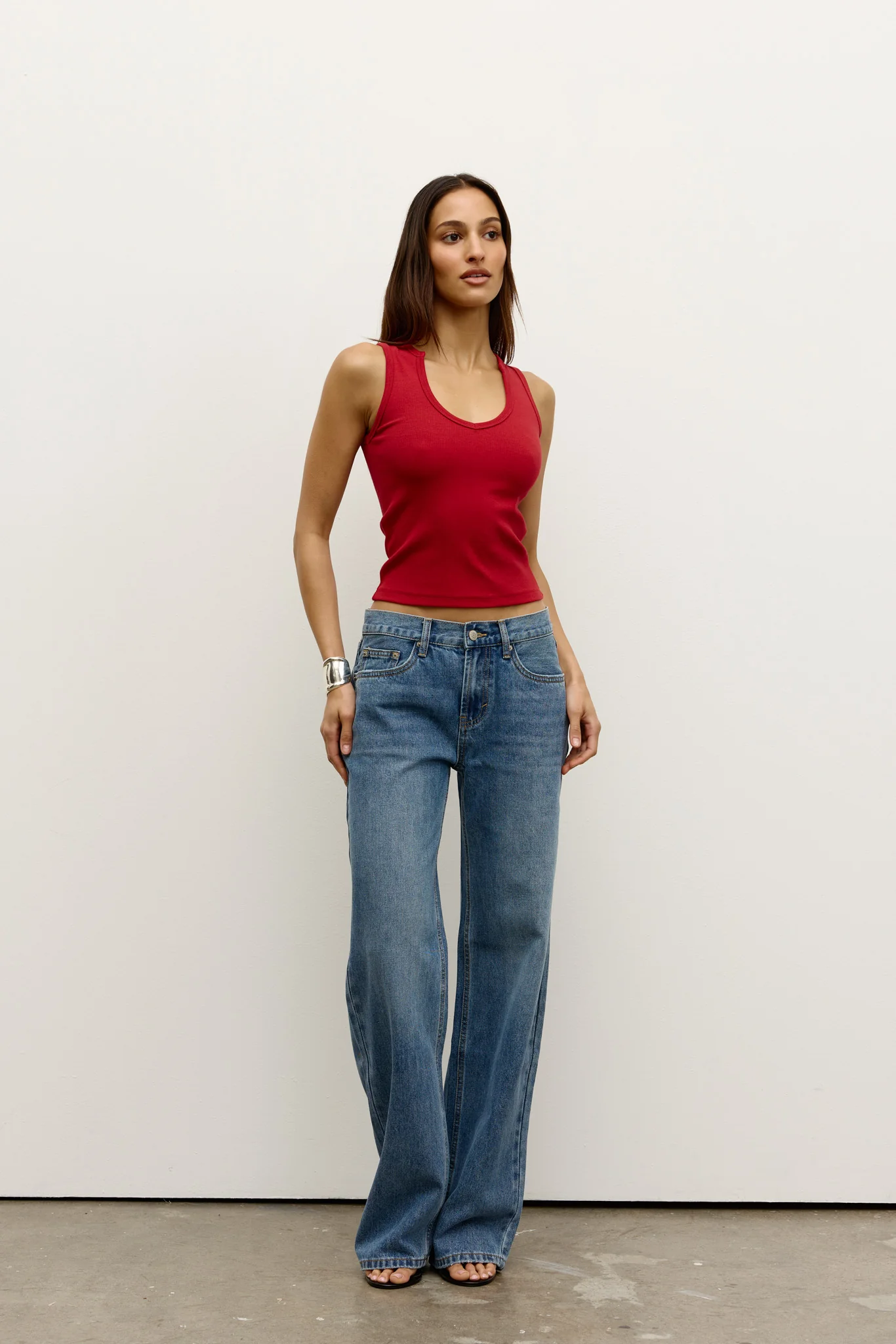 DEVON TANK - RED - Image 2