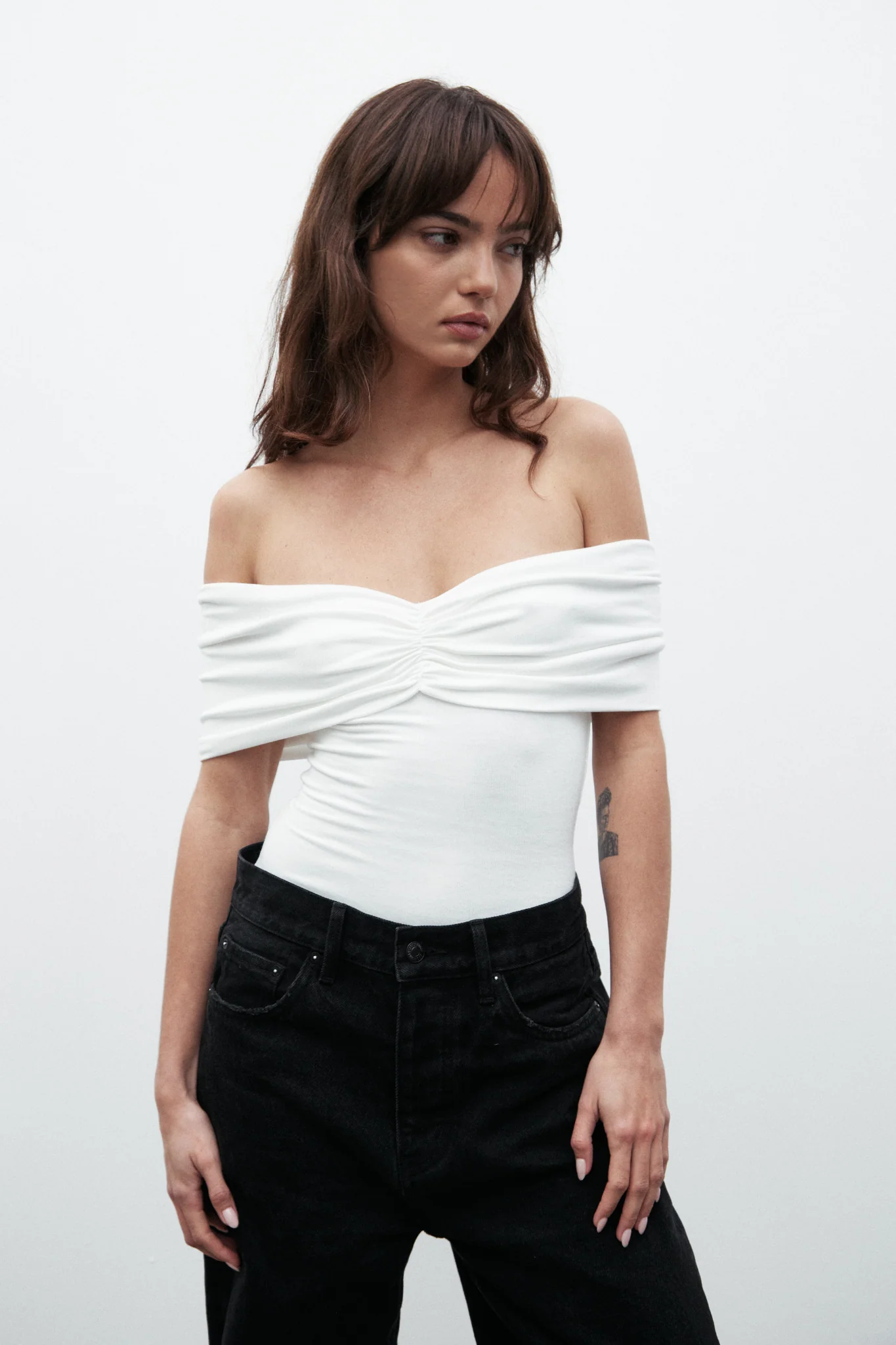 EISLEY SLEEVELESS BODYSUIT - WHITE - Image 4
