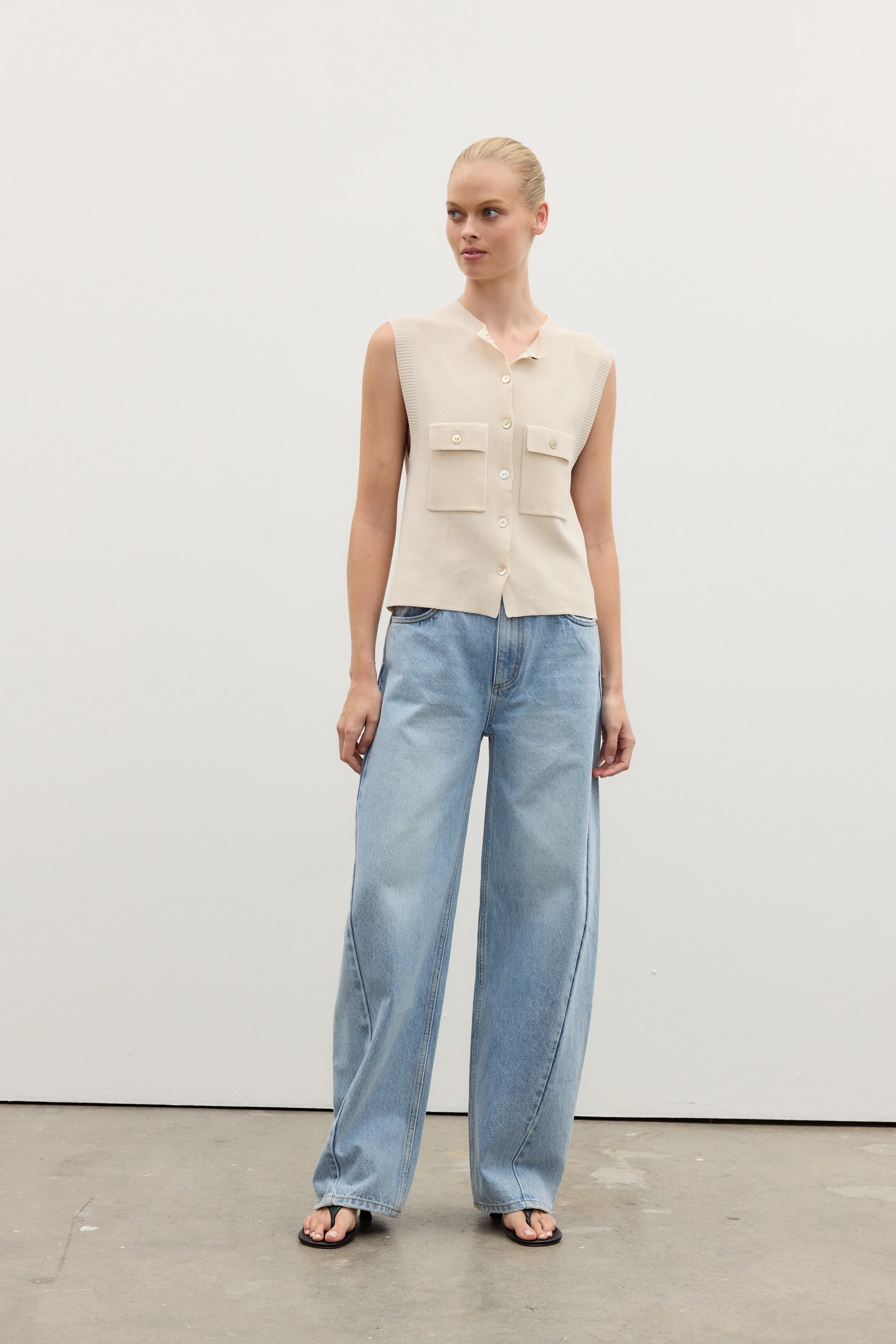 FREYA VEST - IVORY - Image 2