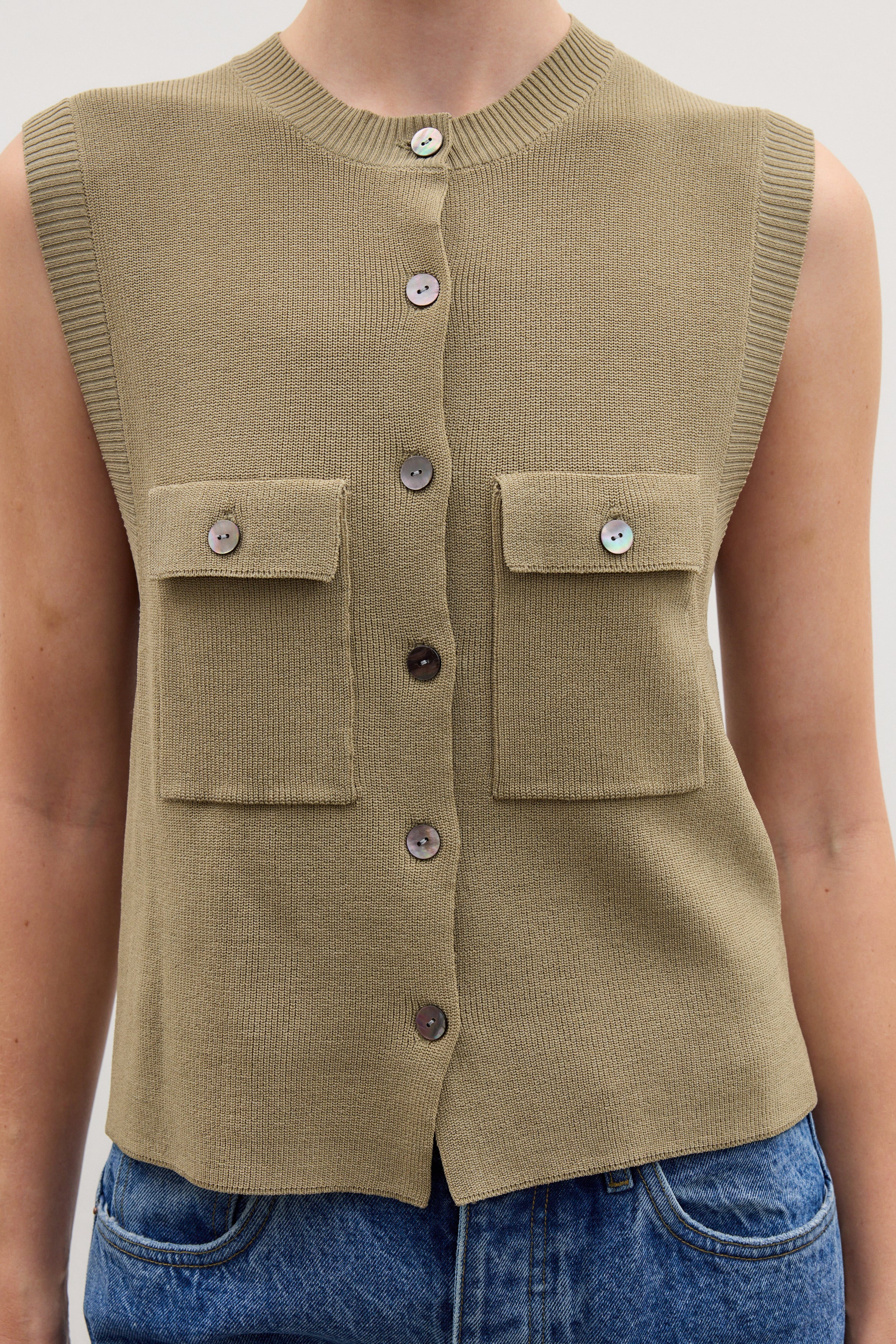 FREYA VEST - KHAKI - Image 4