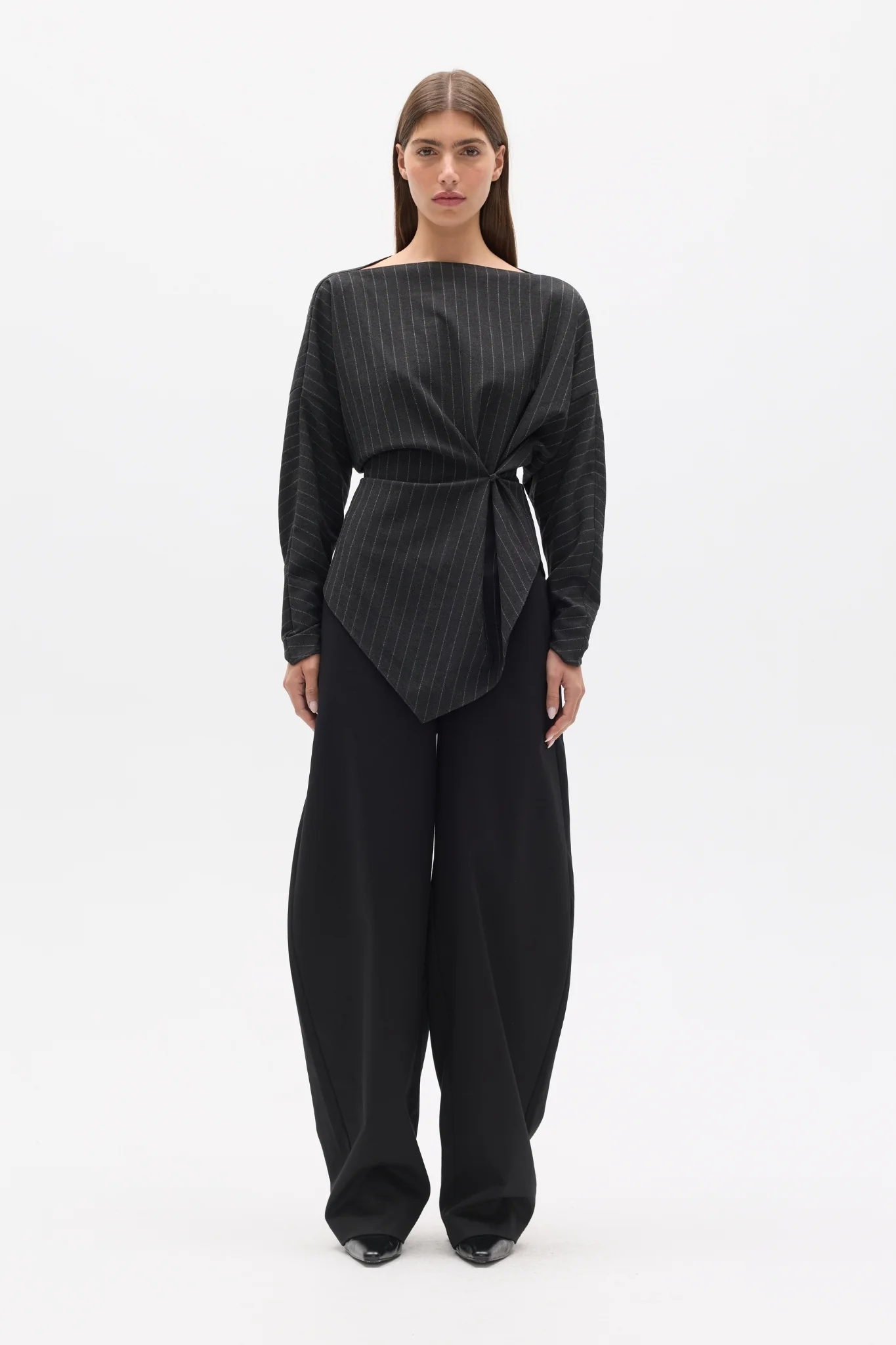 HALTHEA TOP - CHARCOAL PINSTRIPE