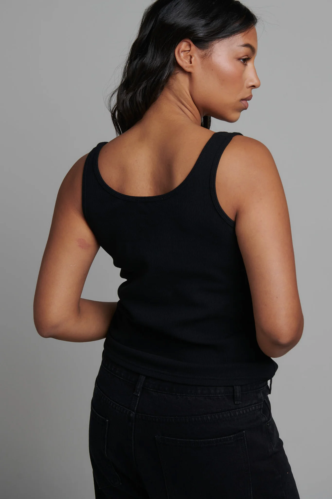 JORDY TANK - BLACK - Image 5