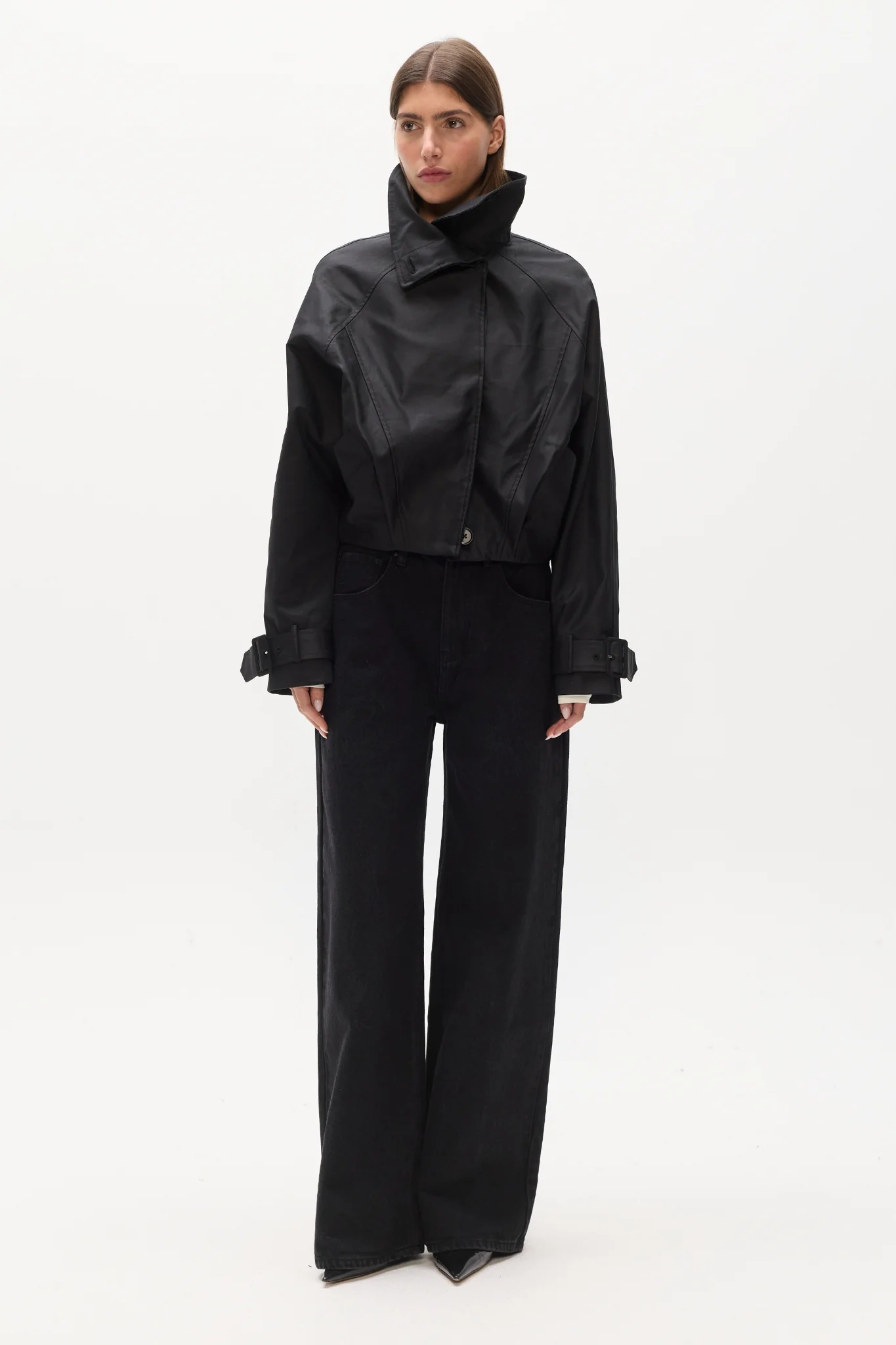 KOA CROPPED COAT - BLACK