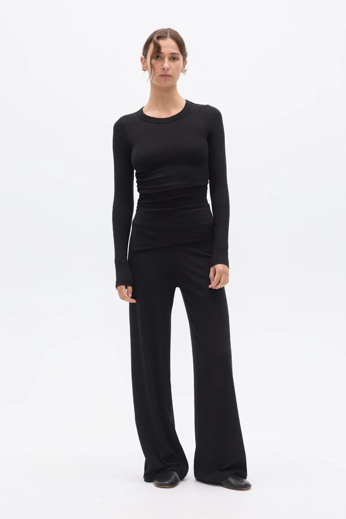 LANA LONG SLEEVE ROUCHED TEE - BLACK