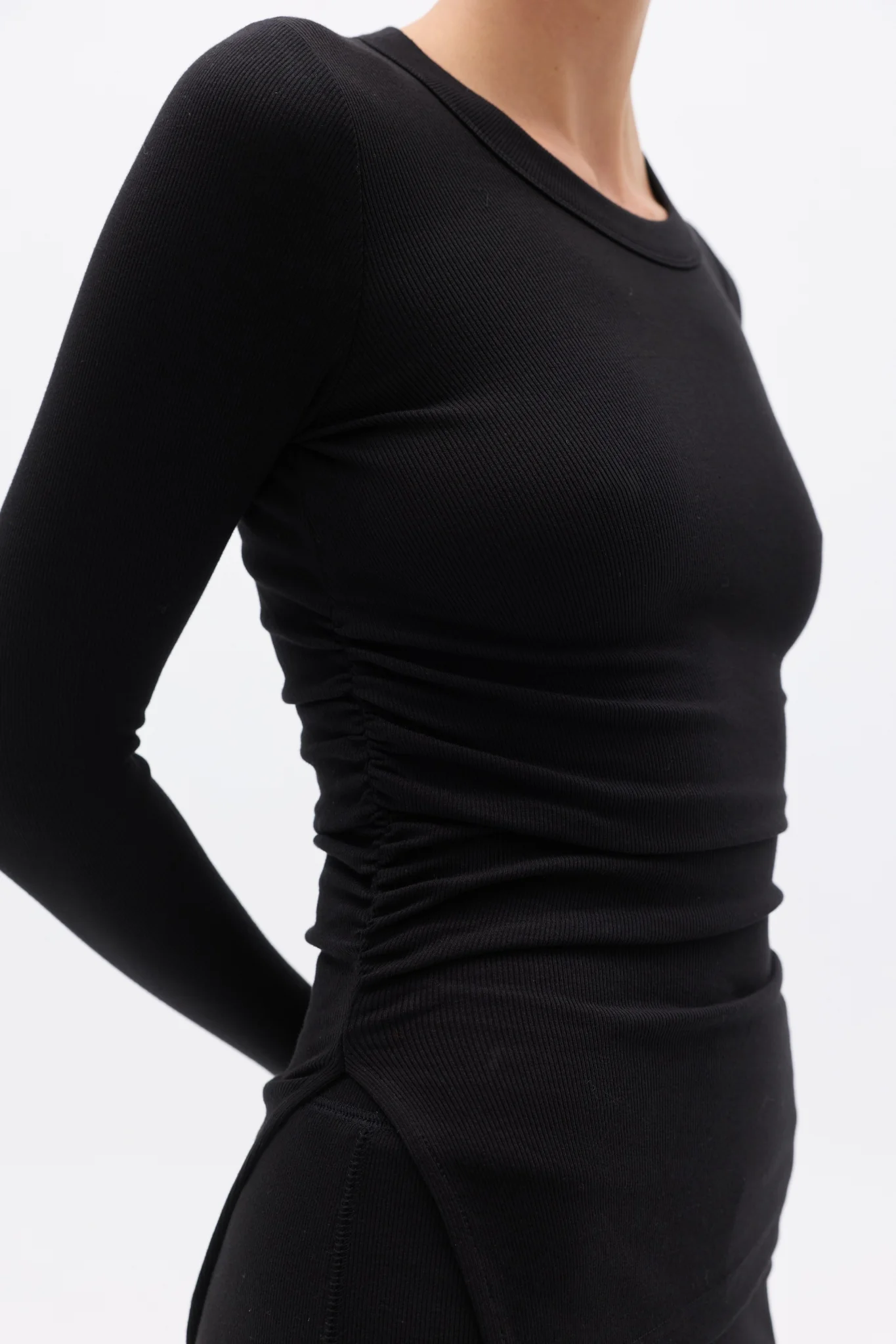 LANA LONG SLEEVE ROUCHED TEE - BLACK - Image 2