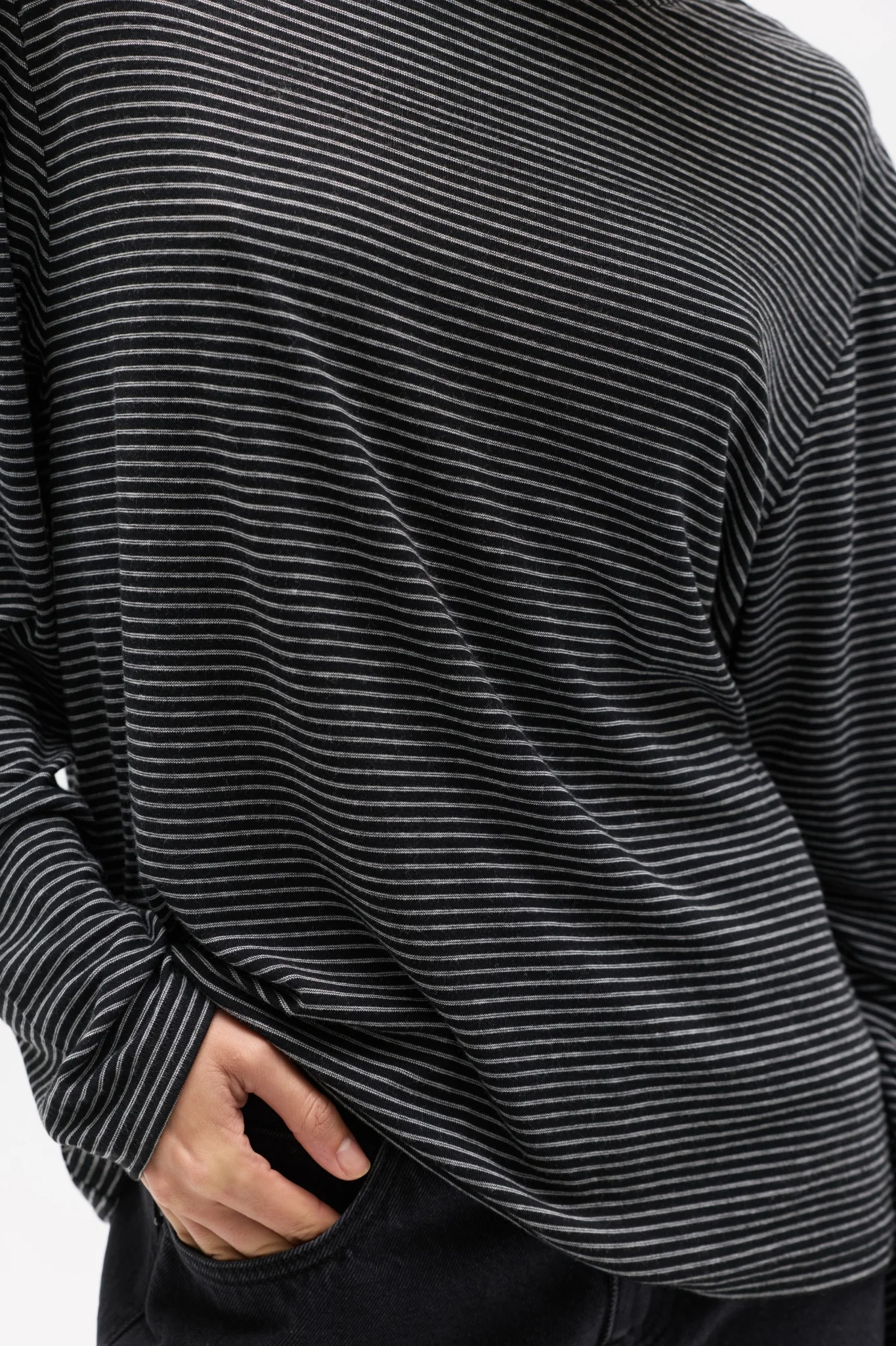 LIAM LONG SLEEVE - NAVY STRIPE - Image 2