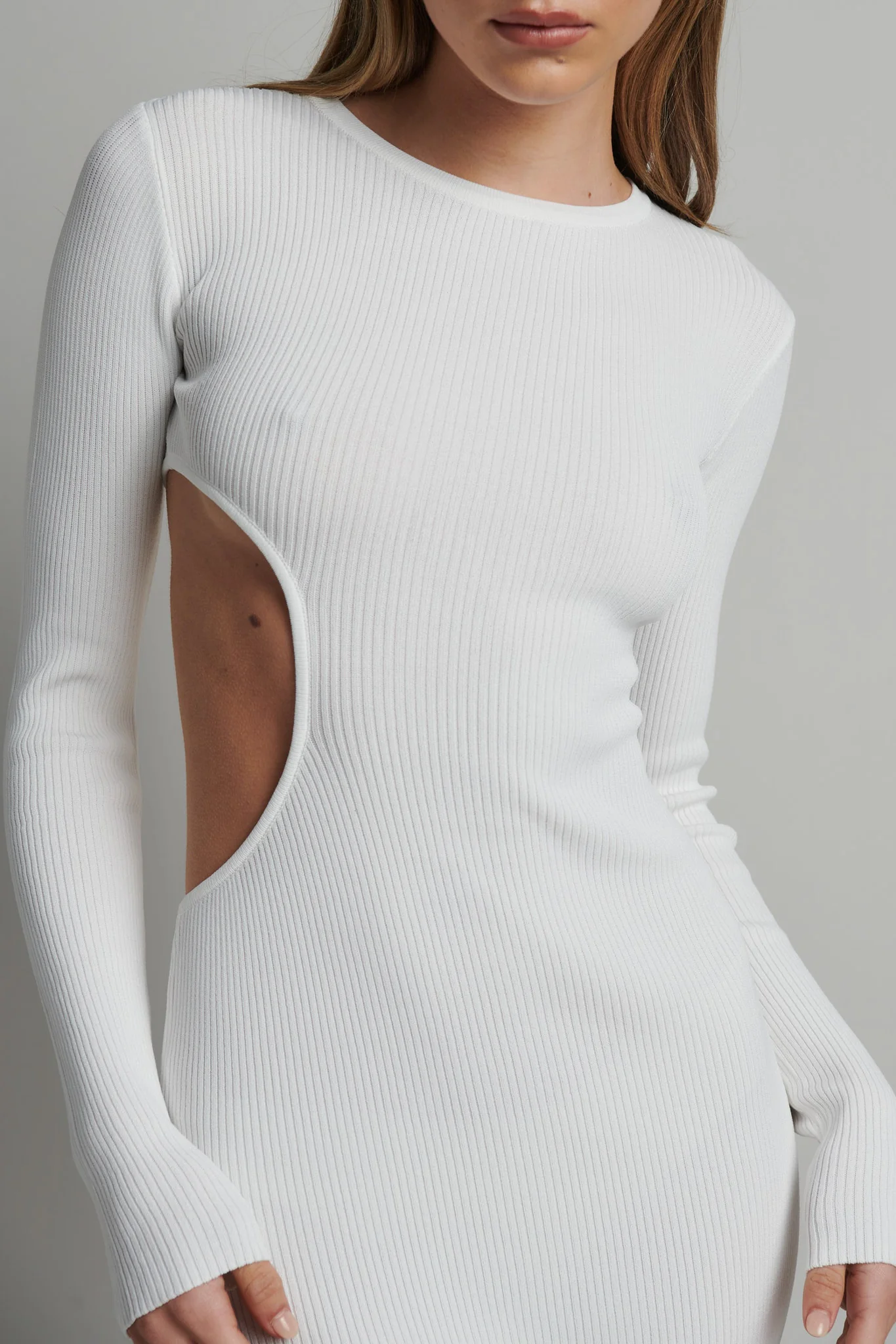 LOGAN MIDI DRESS- WHITE - Image 4