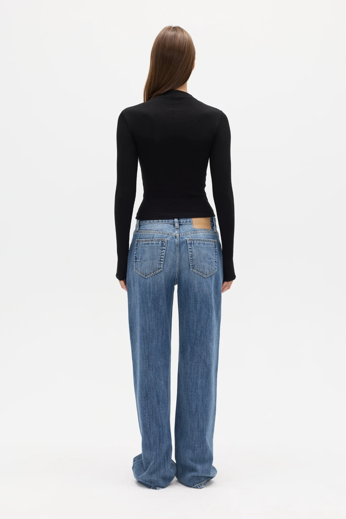 LUMI LONG SLEEVE - BLACK - Image 4