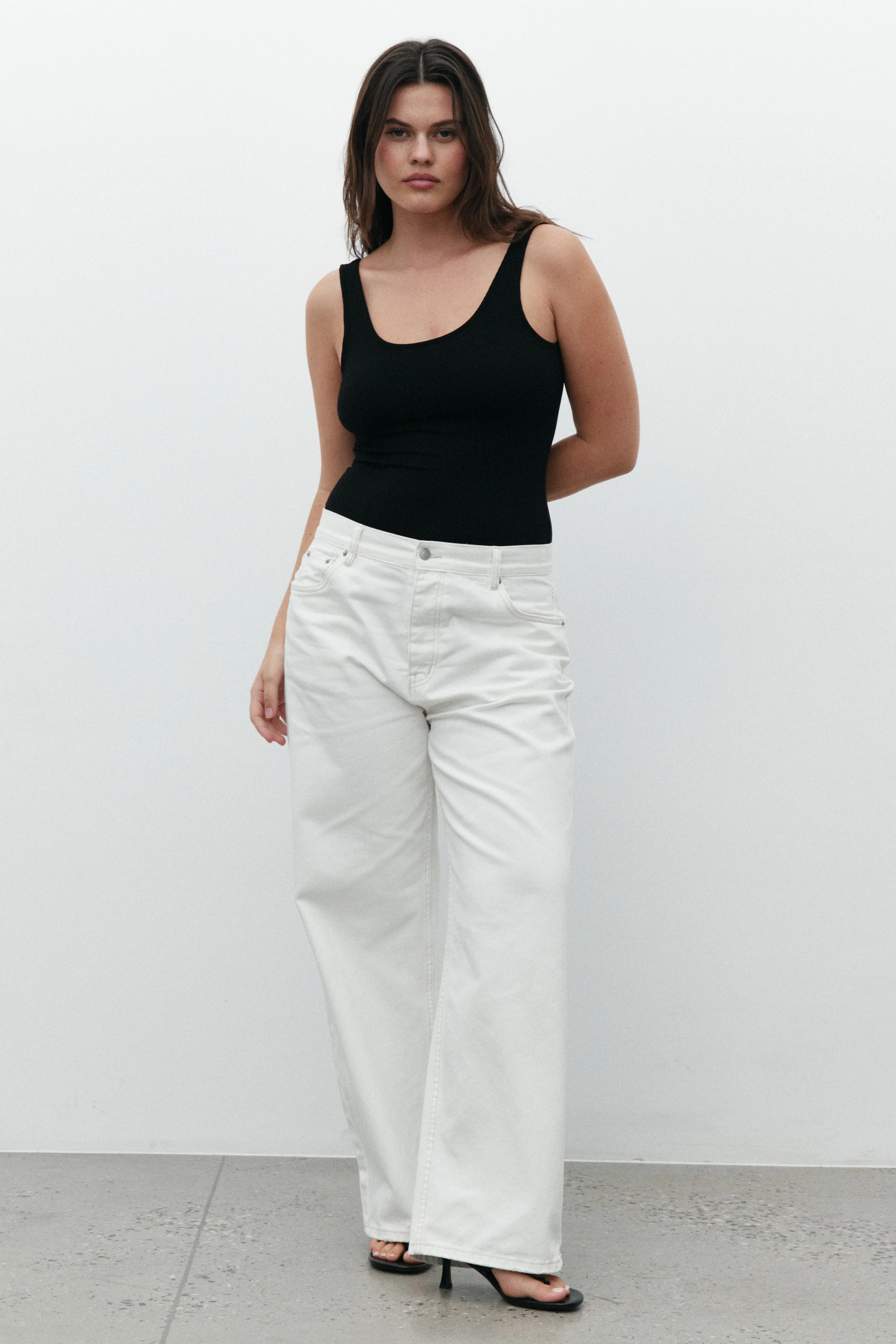 MIA BODYSUIT - BLACK - Image 3