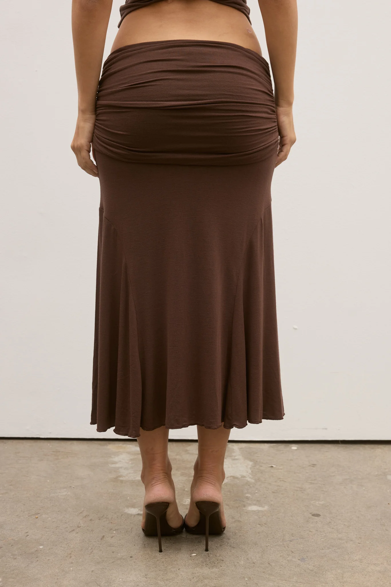 NOEMI SKIRT - CHOCOLATE - Image 4