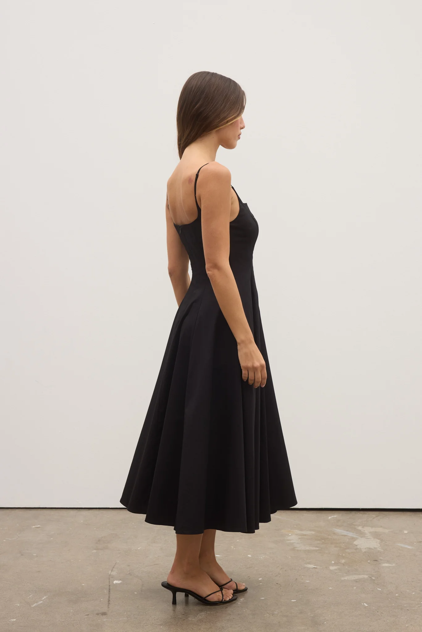 ODESSA MIDI DRESS - BLACK - Image 5