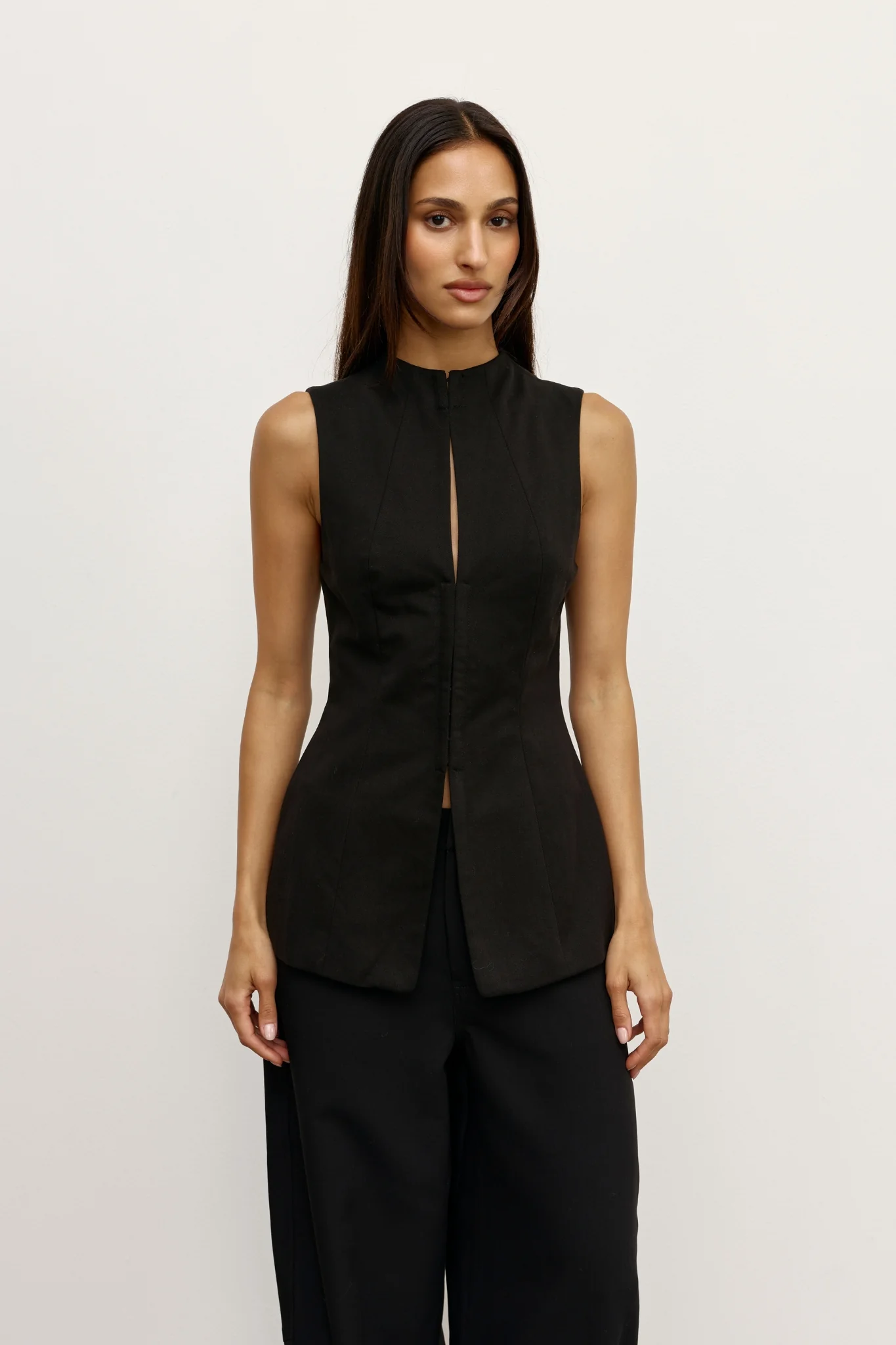 ROWE TOP - BLACK - Image 3