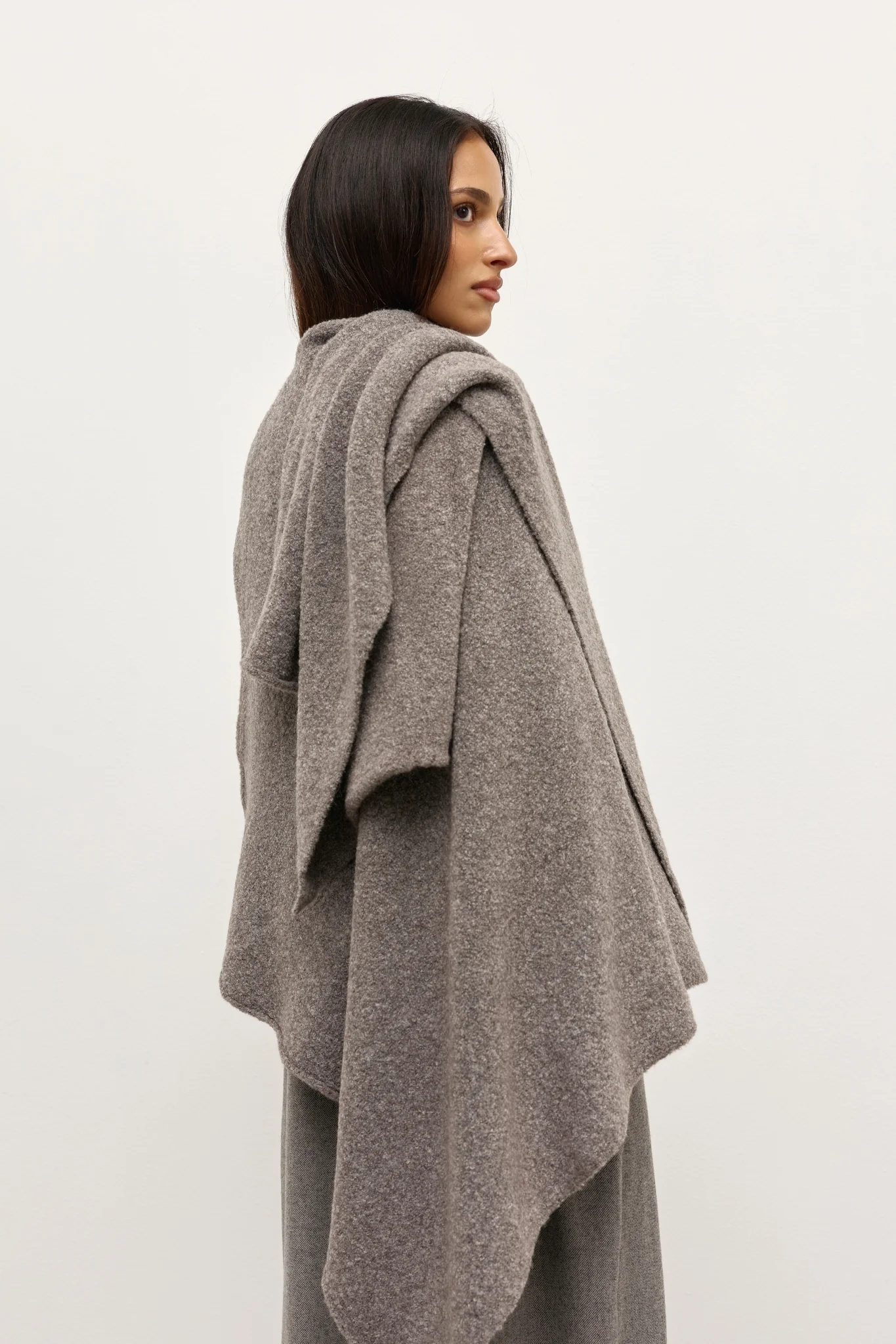 SOBA SCARF - BEIGE GREY - Image 4