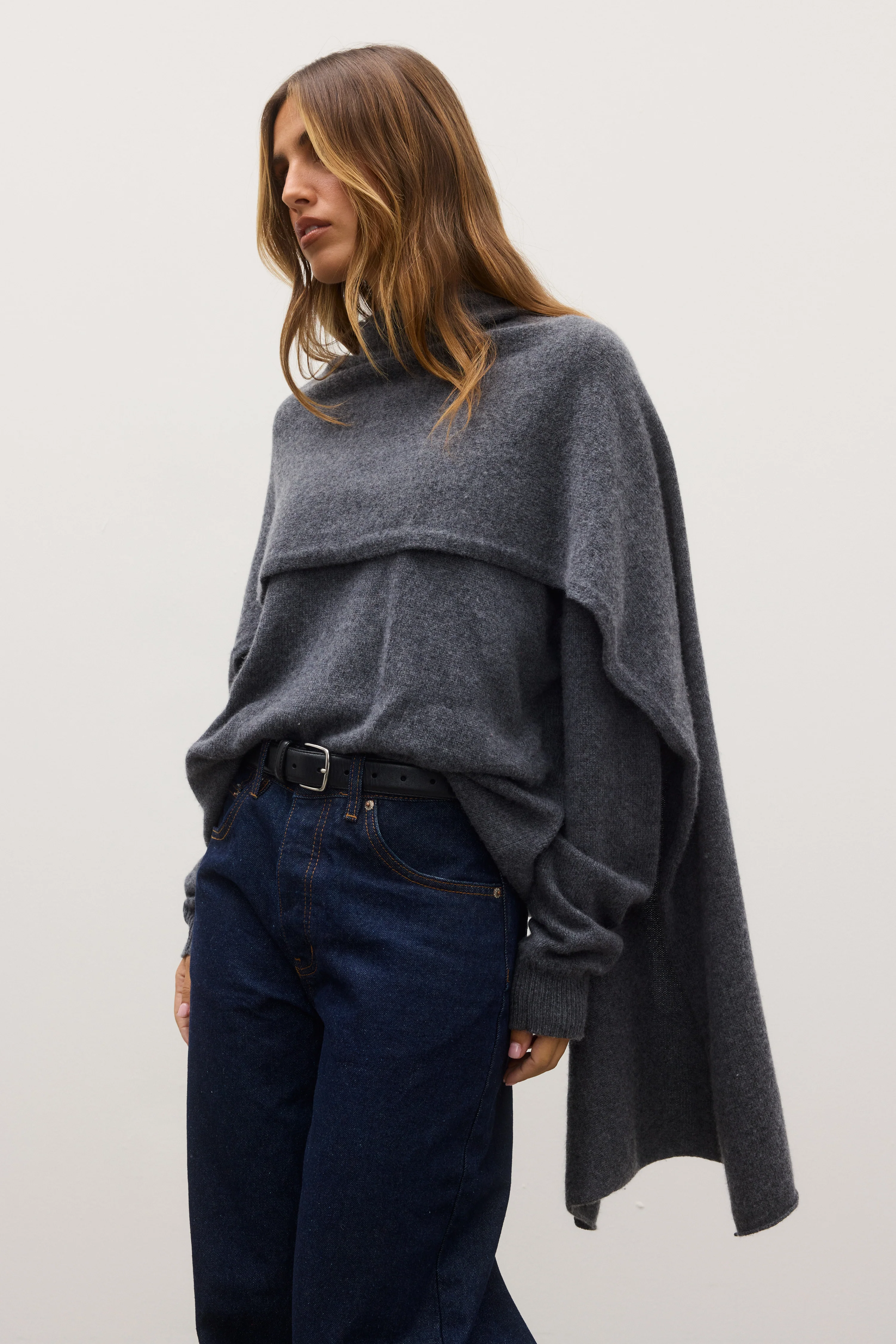 SOBA SCARF - DARK HEATHER GREY - Image 4
