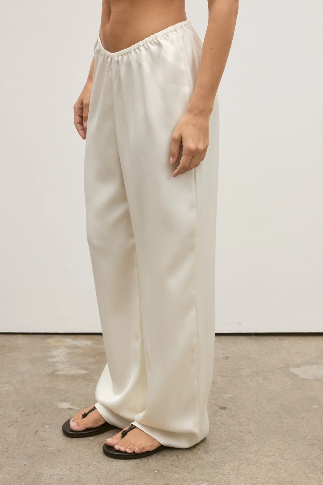 SOLENE PANT - WHITE - Image 3