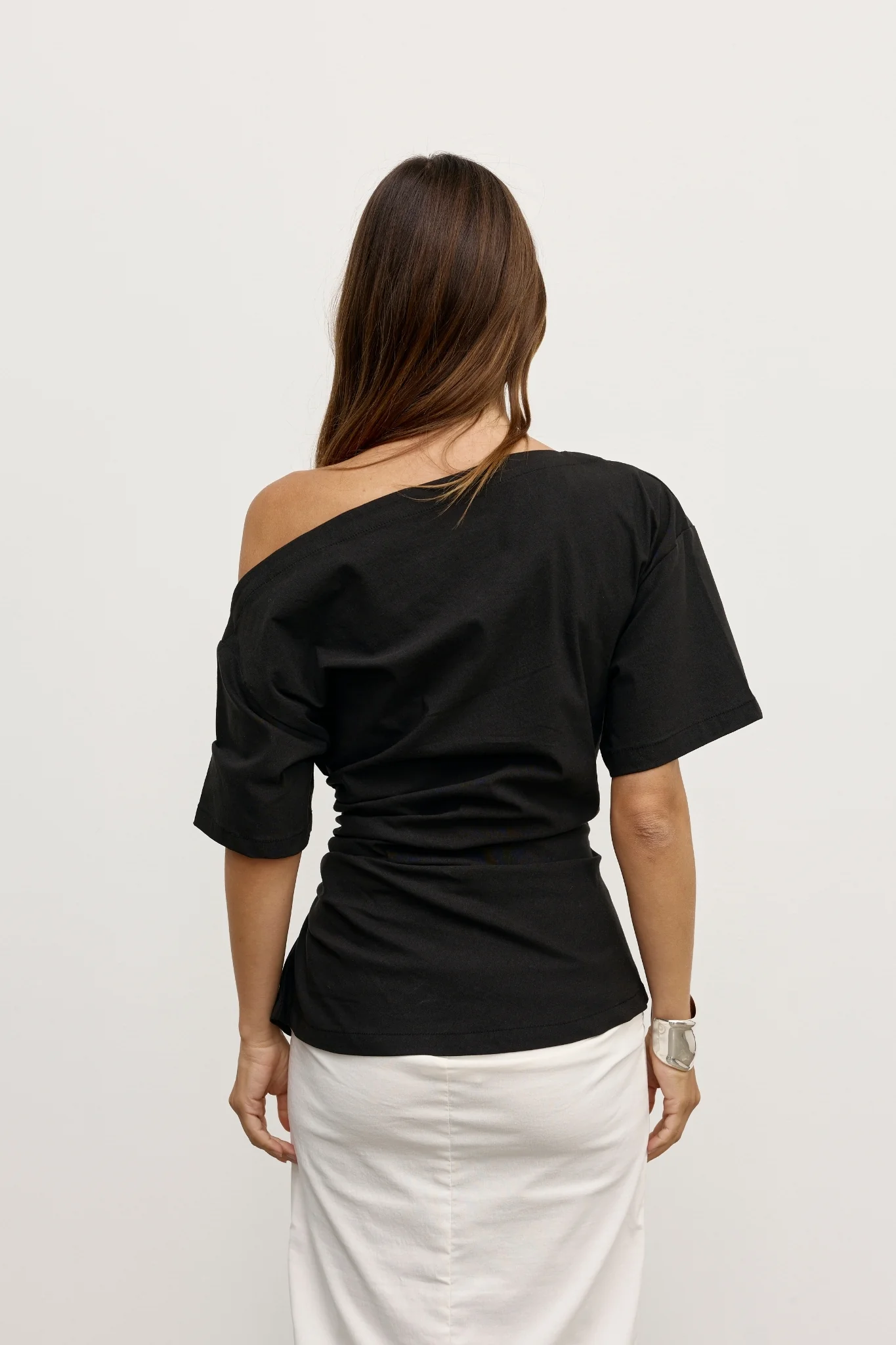 SUKI TOP - BLACK - Image 4