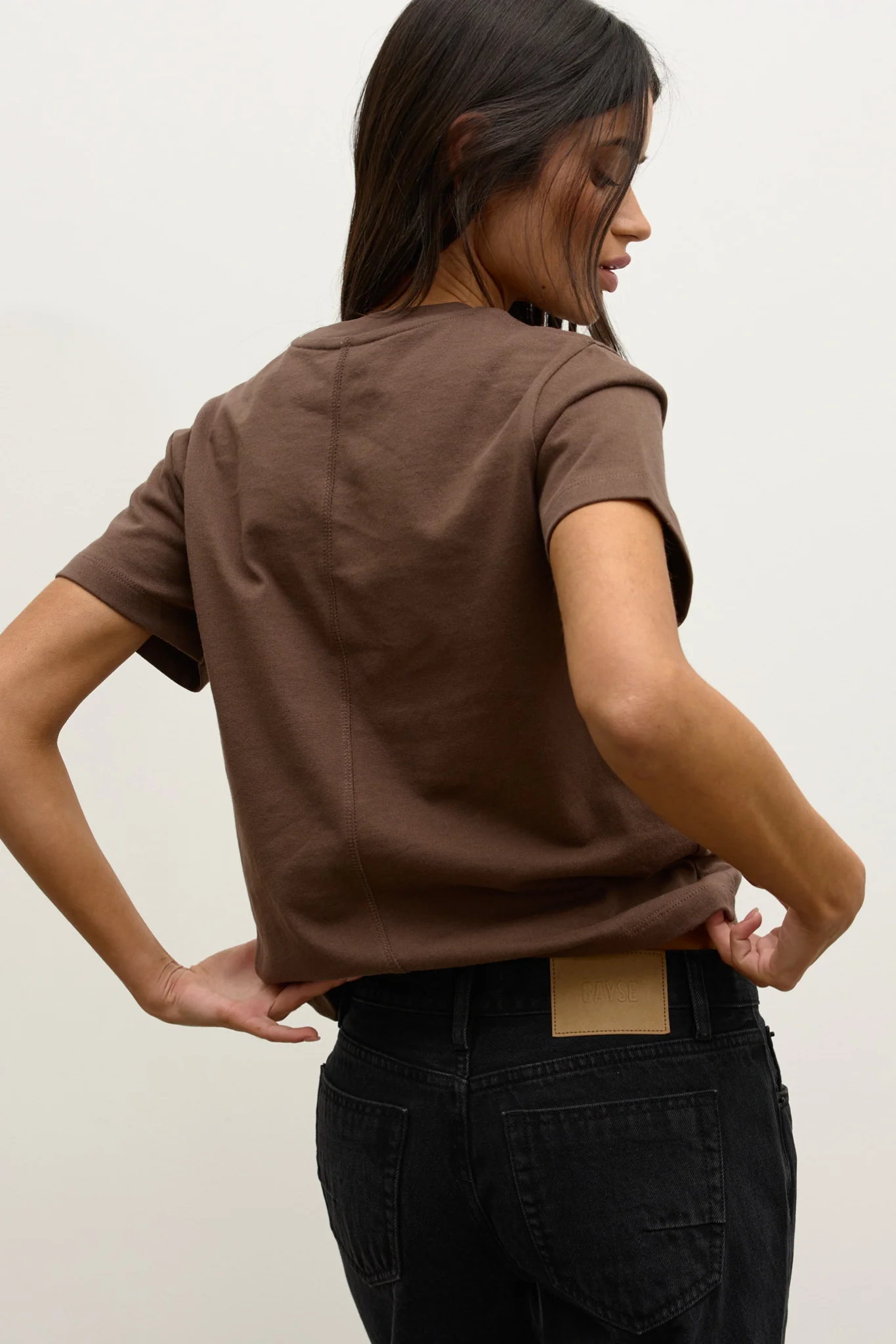 TESS T-SHIRT - MOCHA - Image 4
