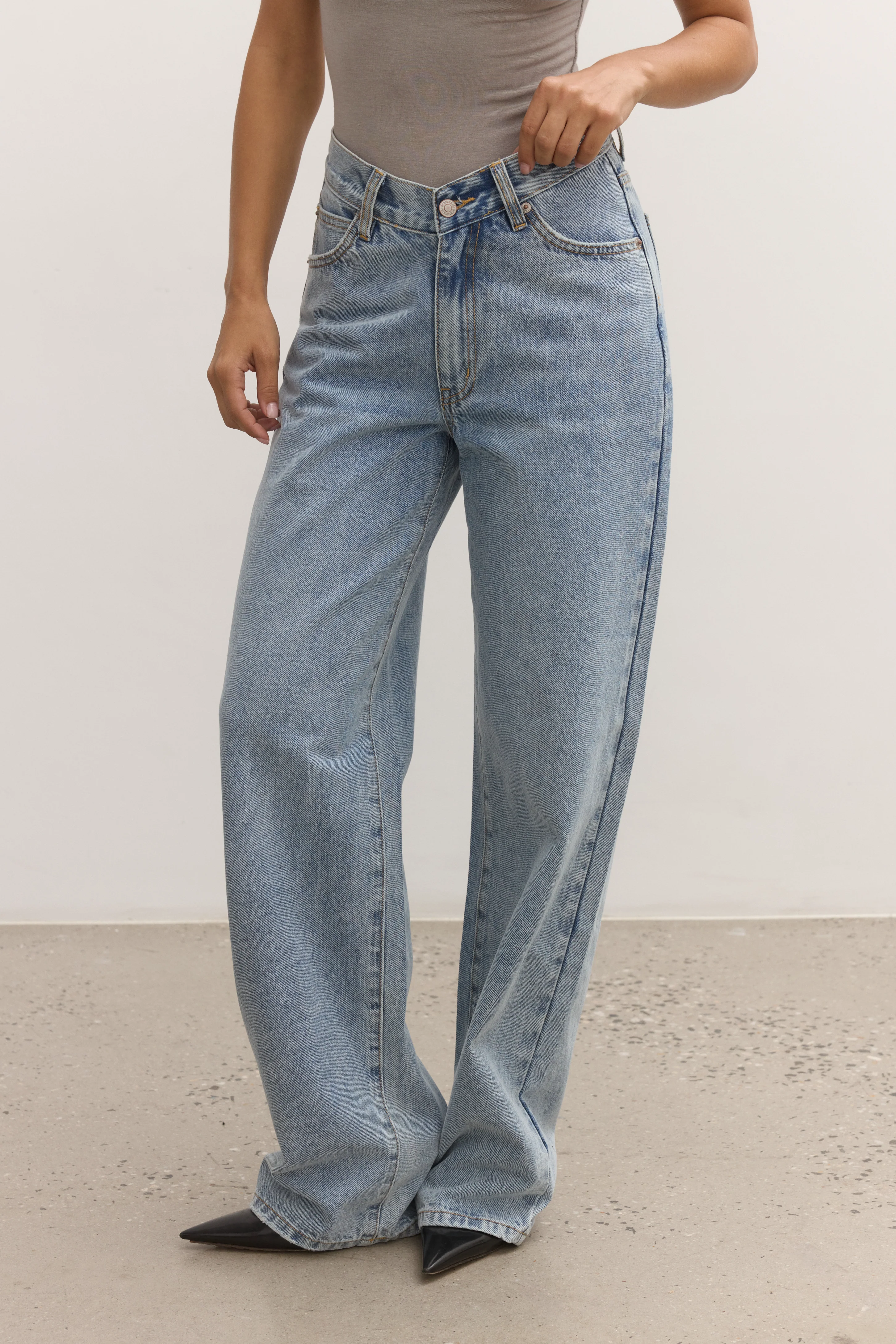 VERA JEAN - ATLANTA - Image 2