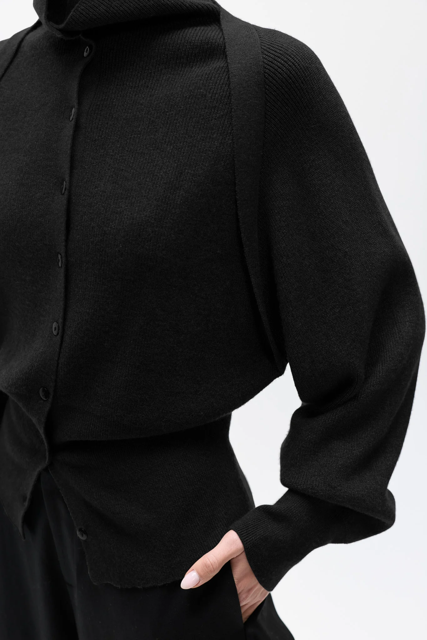 VIOLETTE KNIT CARDIGAN - BLACK - Image 3