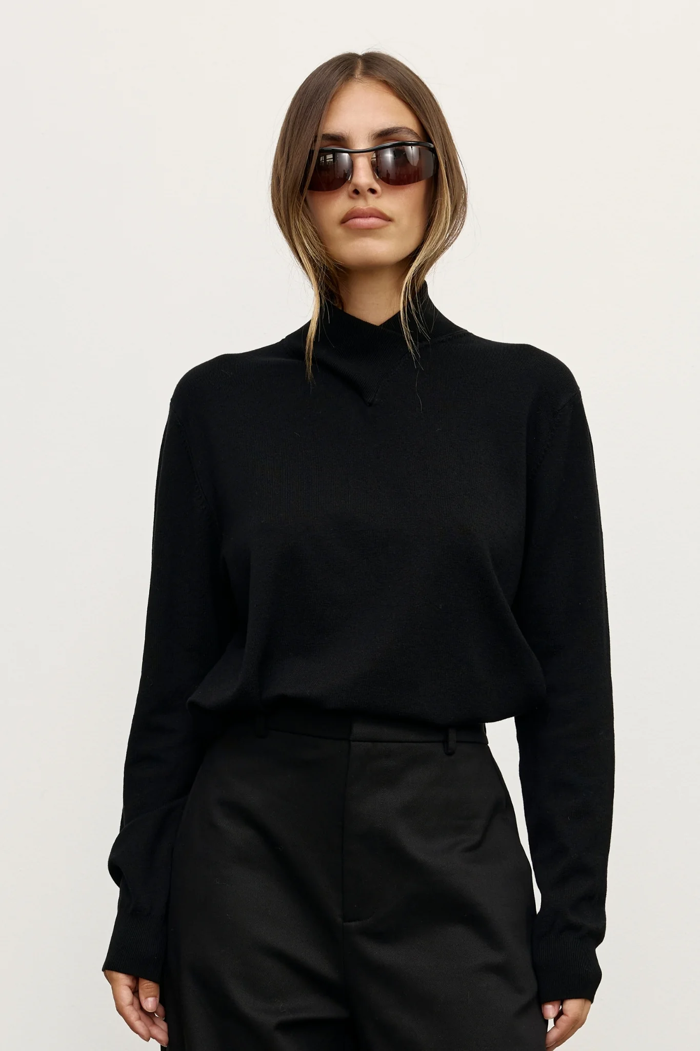 YVETTE KNIT JUMPER - BLACK - Image 2