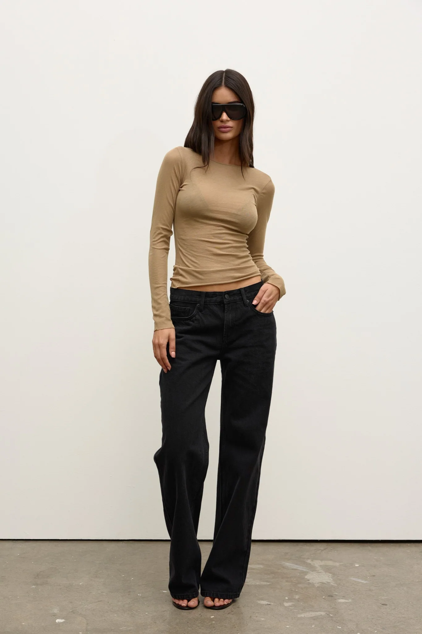 ZOE TOP - TAN - Image 2